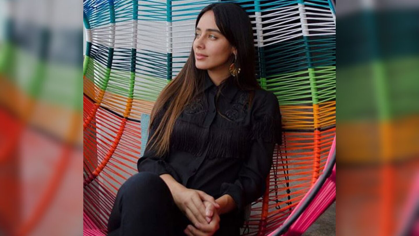 Esmeralda Pimentel cambia de look.