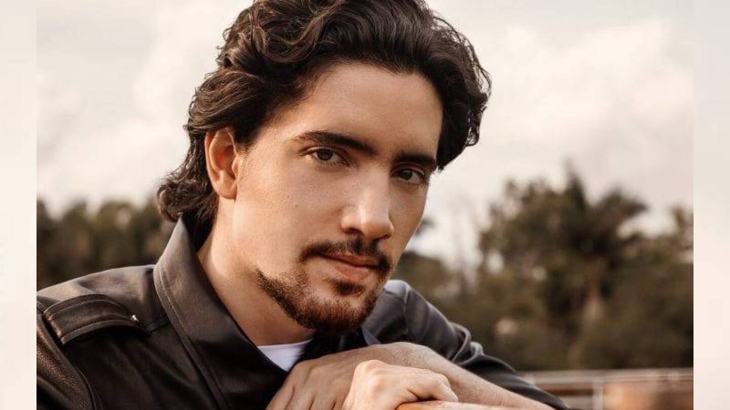 Alex Fernández estrena canción dedicada a su hija