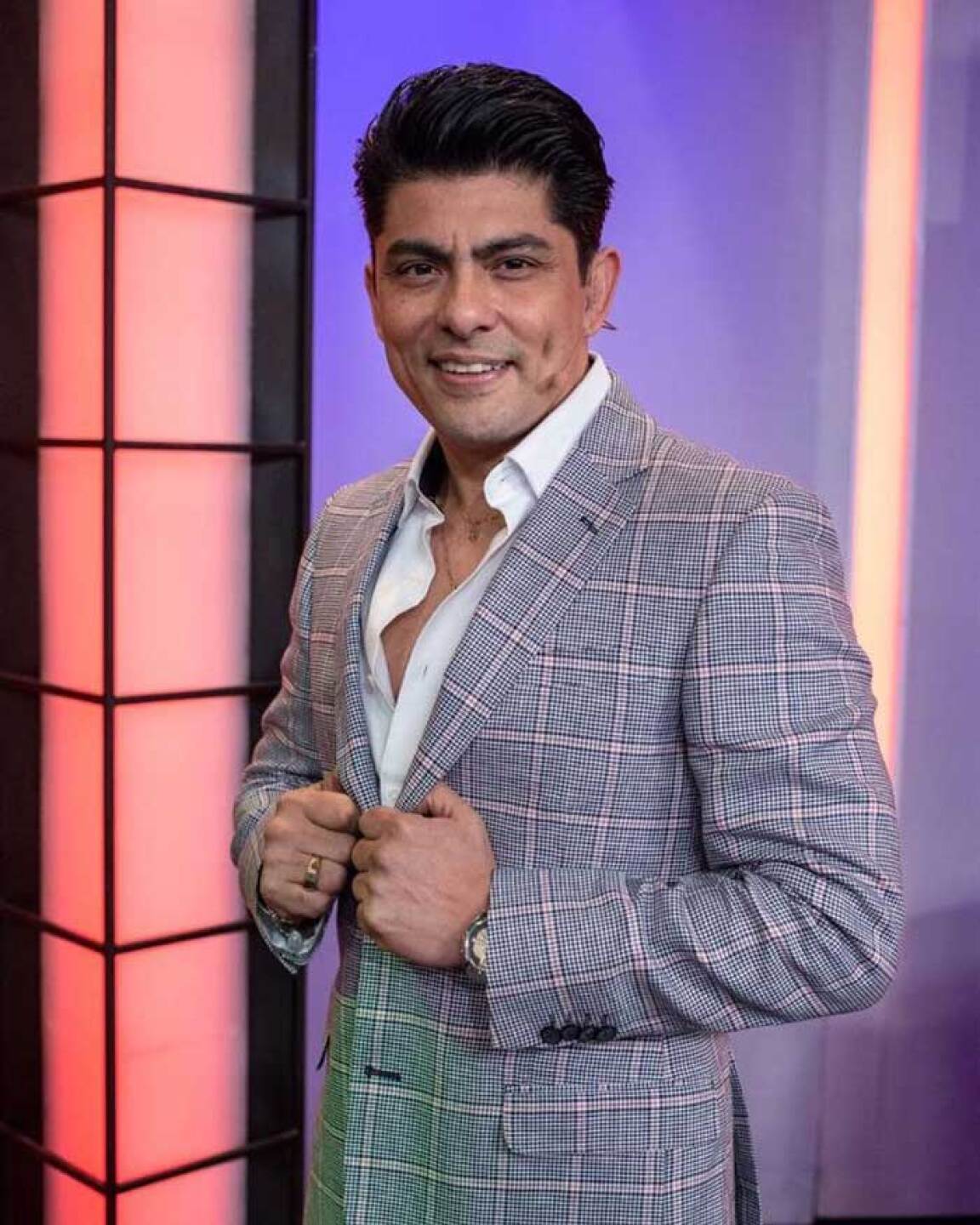 Víctor fue el segundo lugar de la primera generación de La Academia