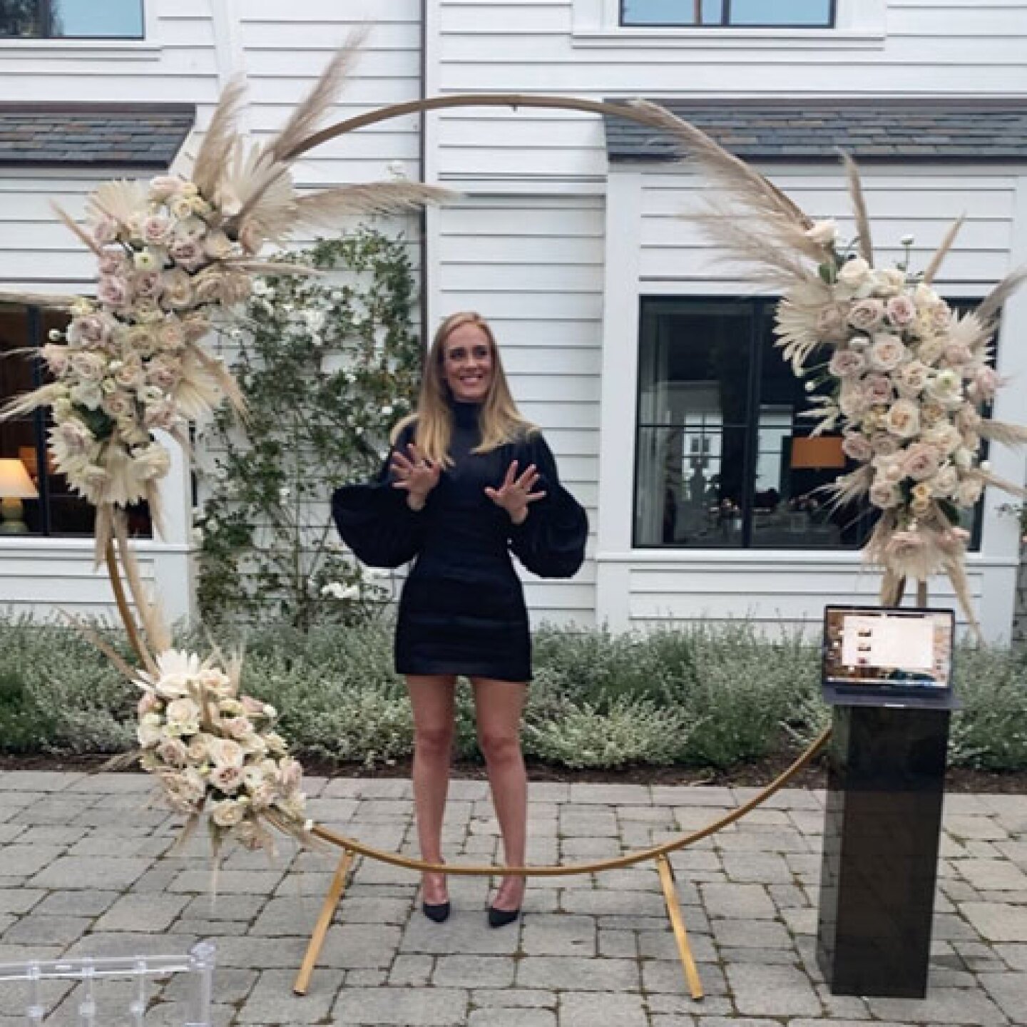 adele millonario acuerdo exesposo fortuna