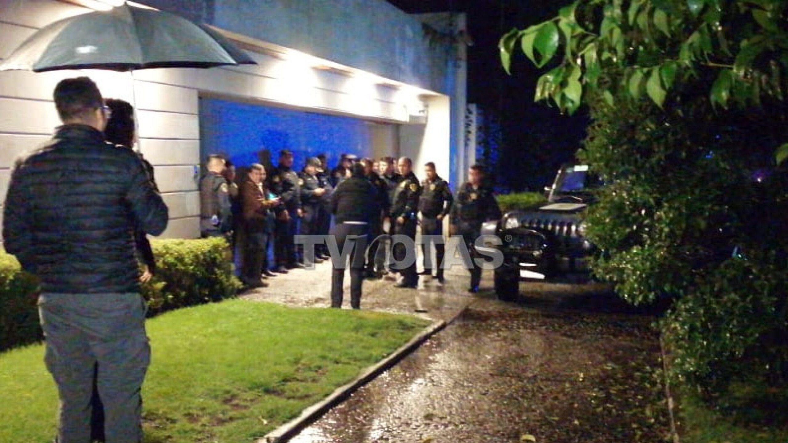 Fueron detenidos y uno de ellos resultó herido.