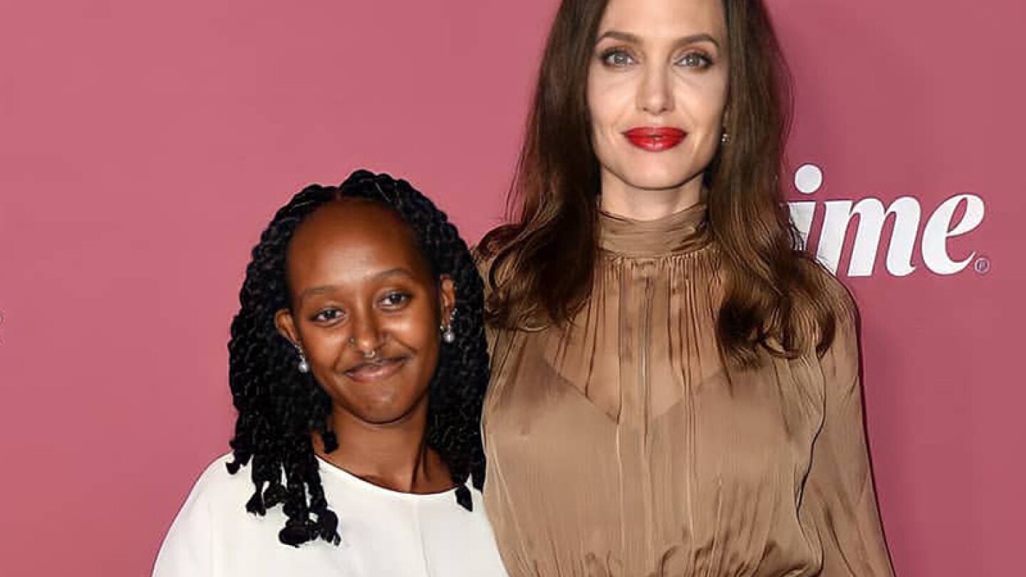 Hija de Angelina Jolie y Brad Pitt se hace drástico cambio de look.