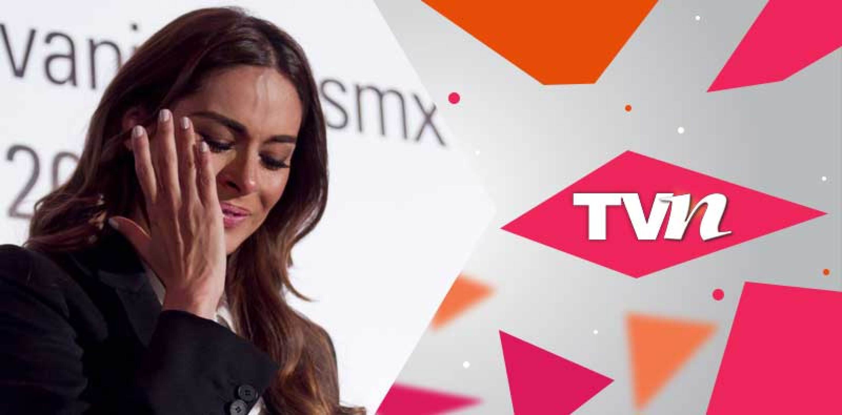 La conductora ya no pudo seguir guardando silencio y se lo hizo saber a su compañera.