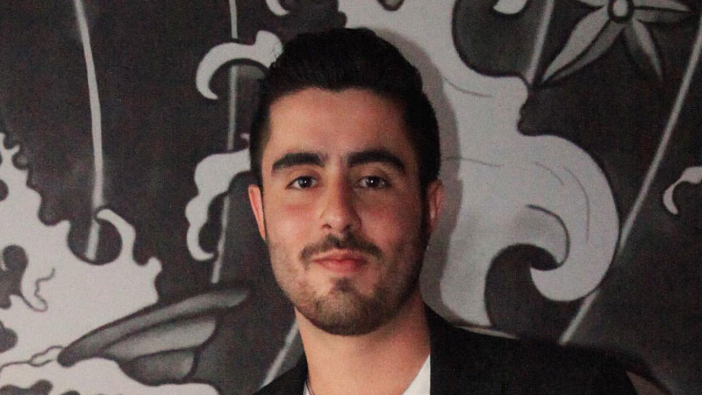 Sebastián Castro, integrante de la dinastía de grandes músicos, difunde su más reciente material.