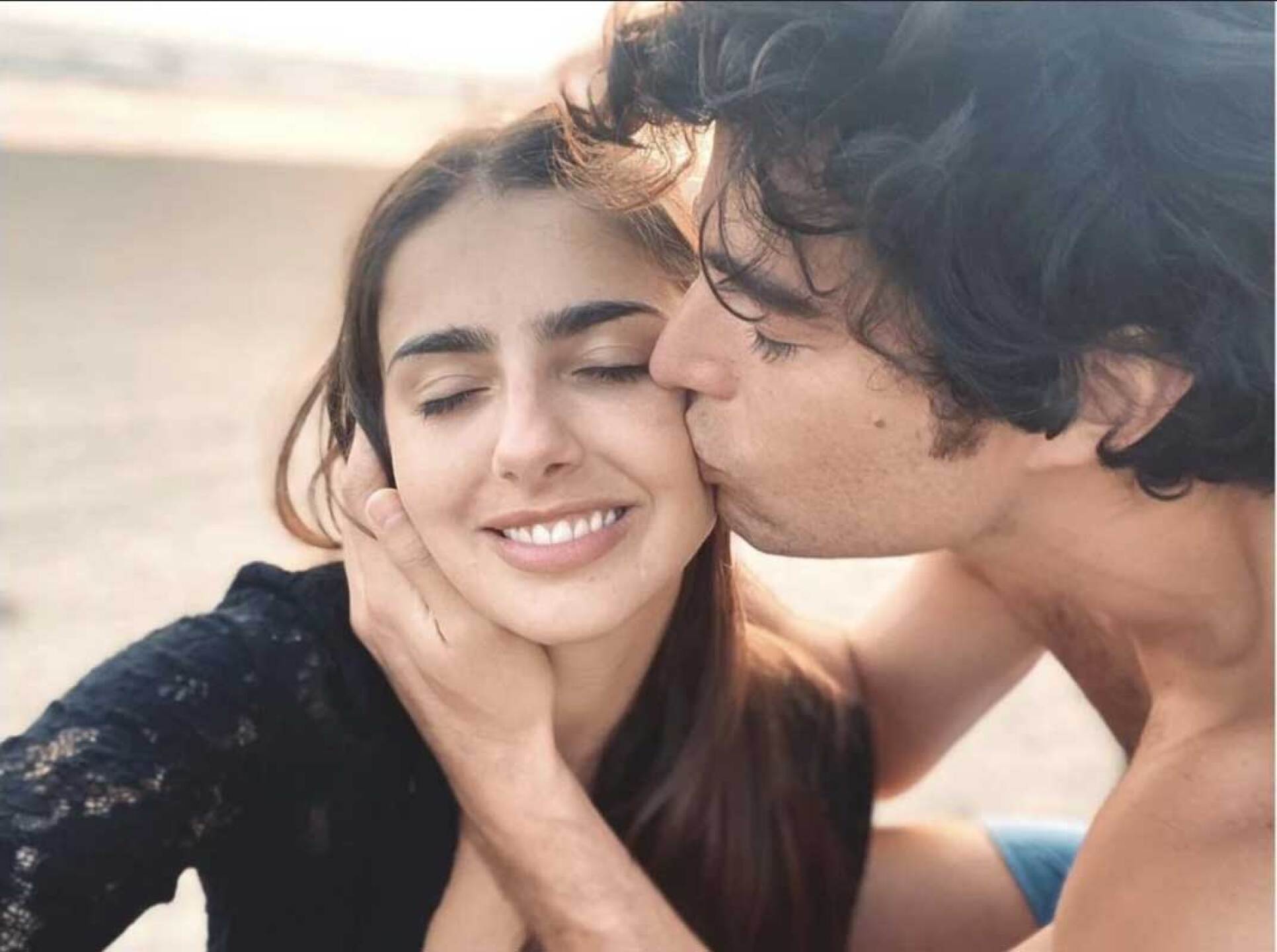 Danilo Carrera y Michelle Renaud