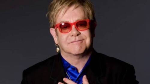 Elton John positivo a Covid