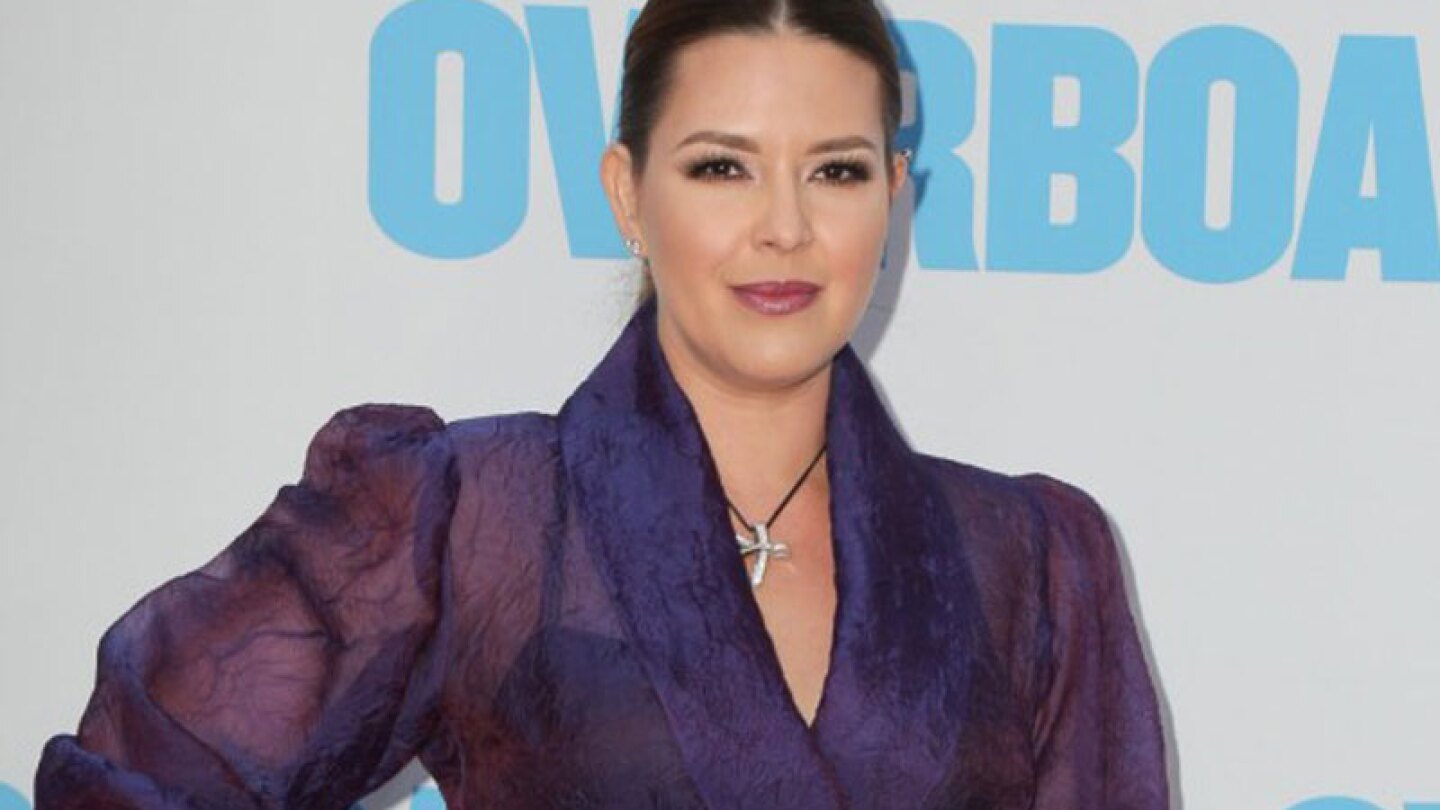 La reina de belleza venezolana se mostró muy interesada en Ojani Noa.