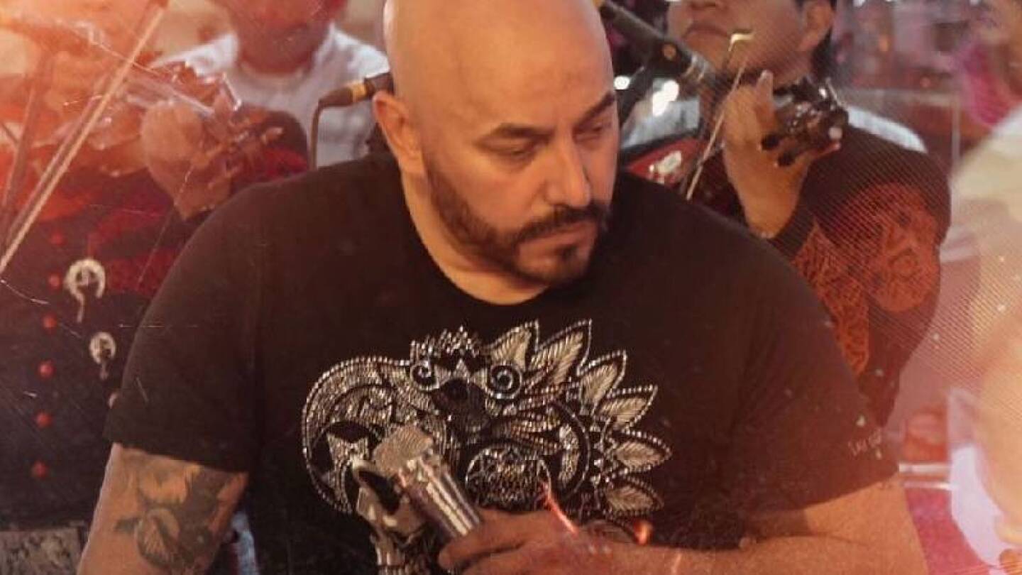 Lupillo da de qué hablar por su comportamiento con los medios