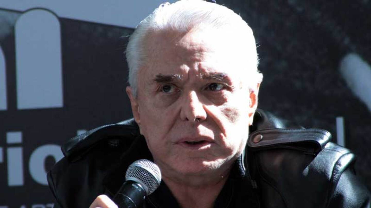 Enrique Guzmán insulta a la comunidad gay