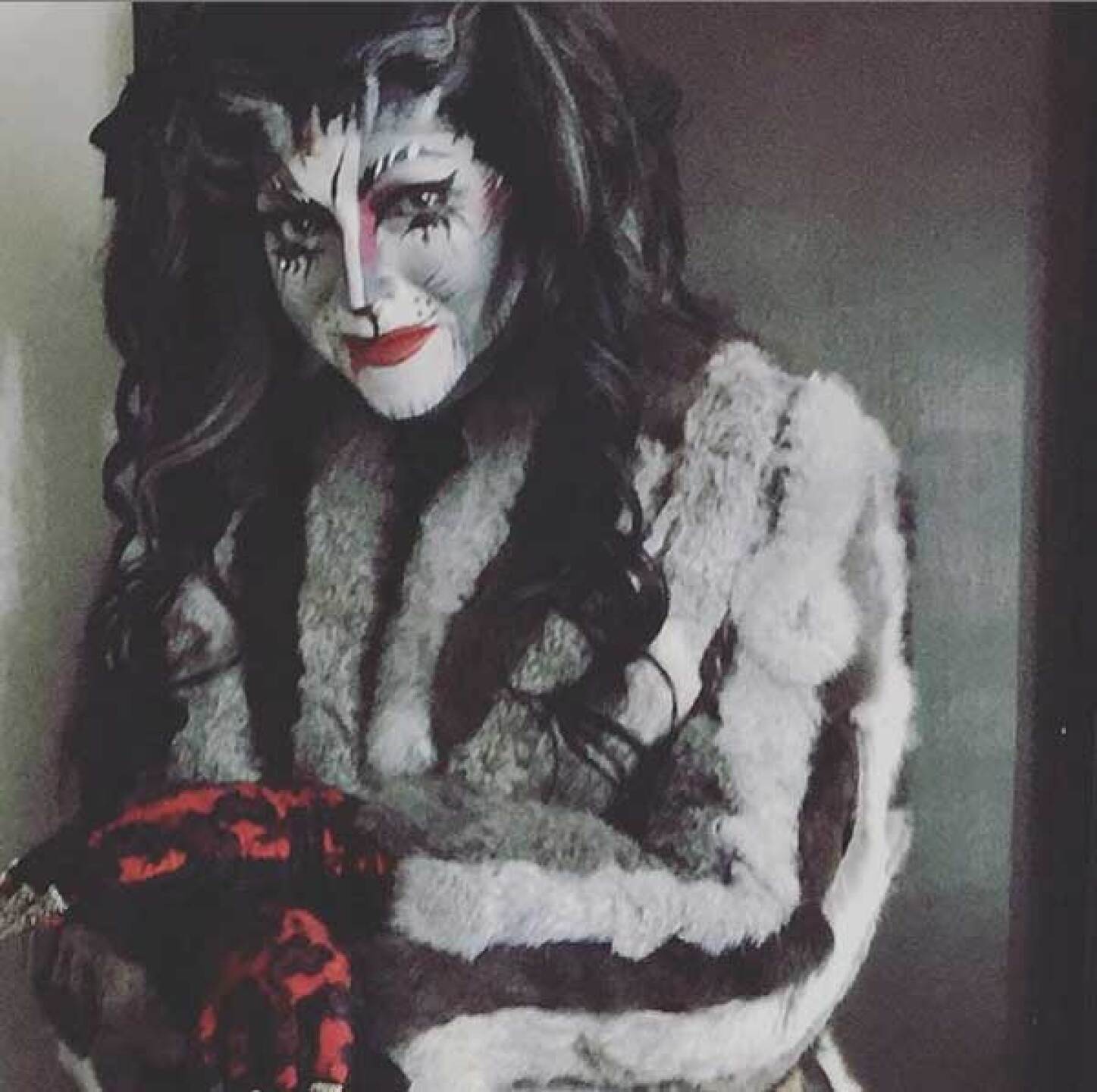 Después de 4 años, la actriz Rocío Banquells regresará a "Cats" para alternar funciones con Yuri.