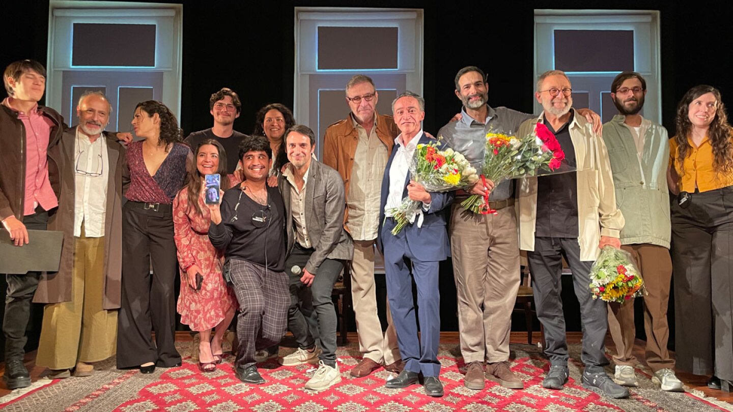 Luis Roberto Guzmán y Roberto Sosa estrenan en teatro Por la punta de la nariz