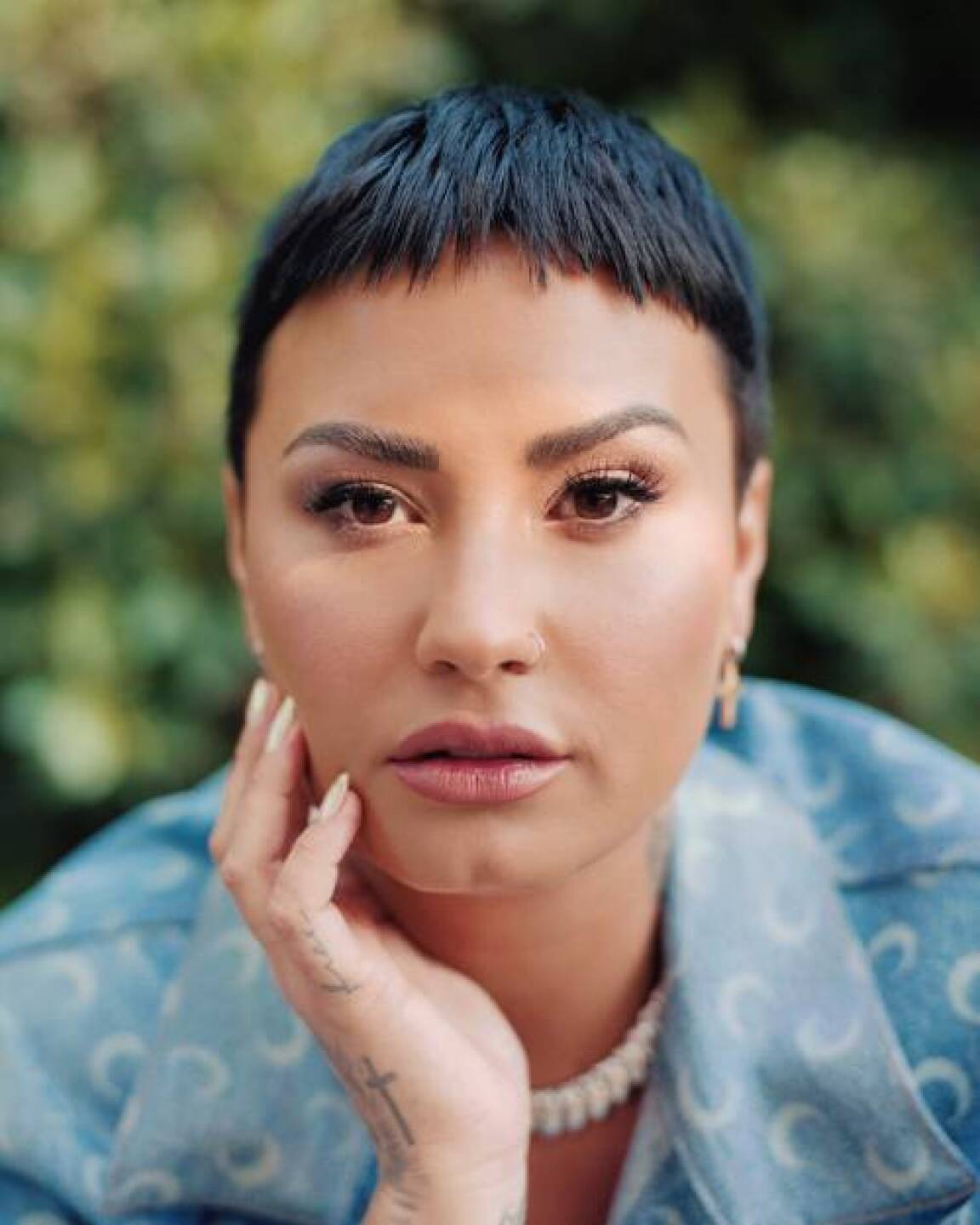 Demi Lovato se declara no binario