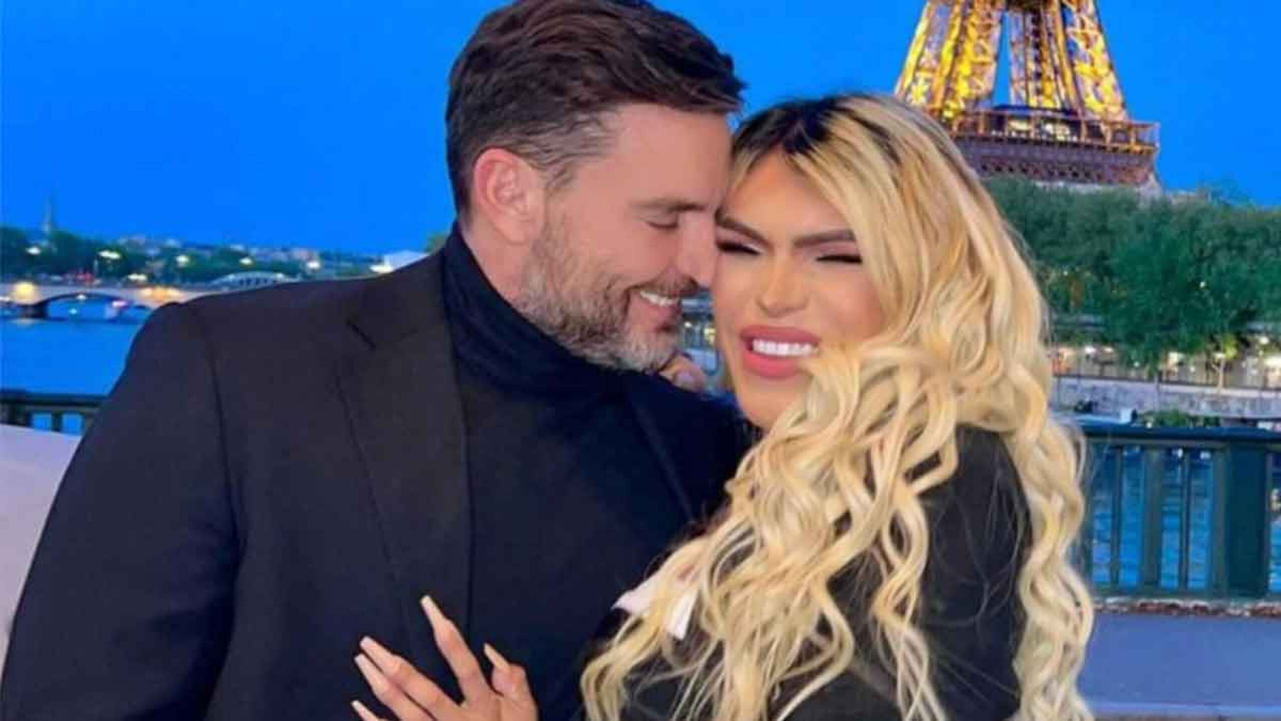 Julián Gil y Wendy Guevara