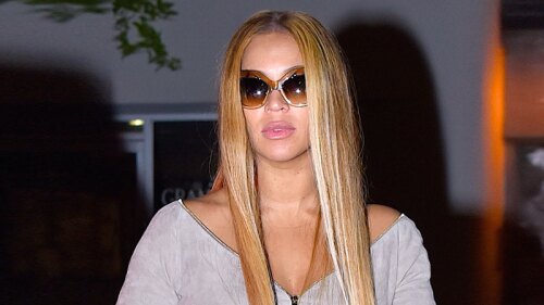 Beyoncé se quita la vergüenza, se lava la cara, y así posa ¡sin maquillaje!