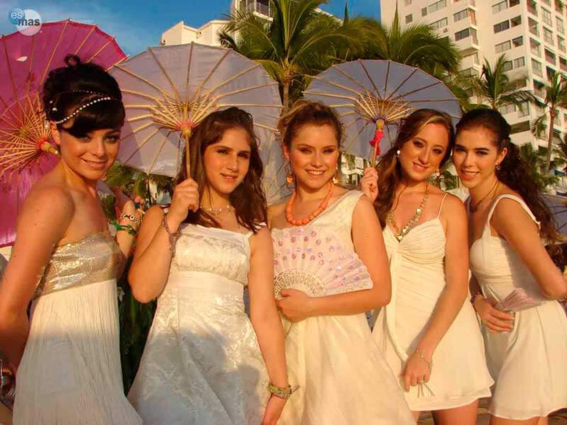 Violeta Isfel está feliz