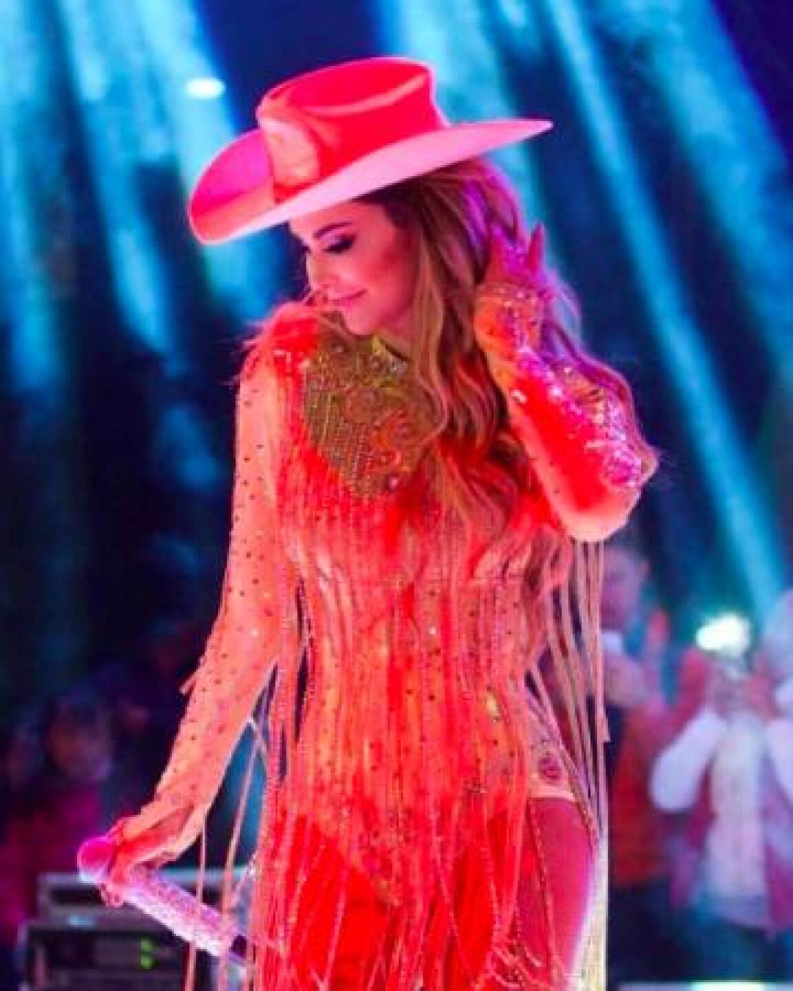 Ninel Conde regresa a los escenarios