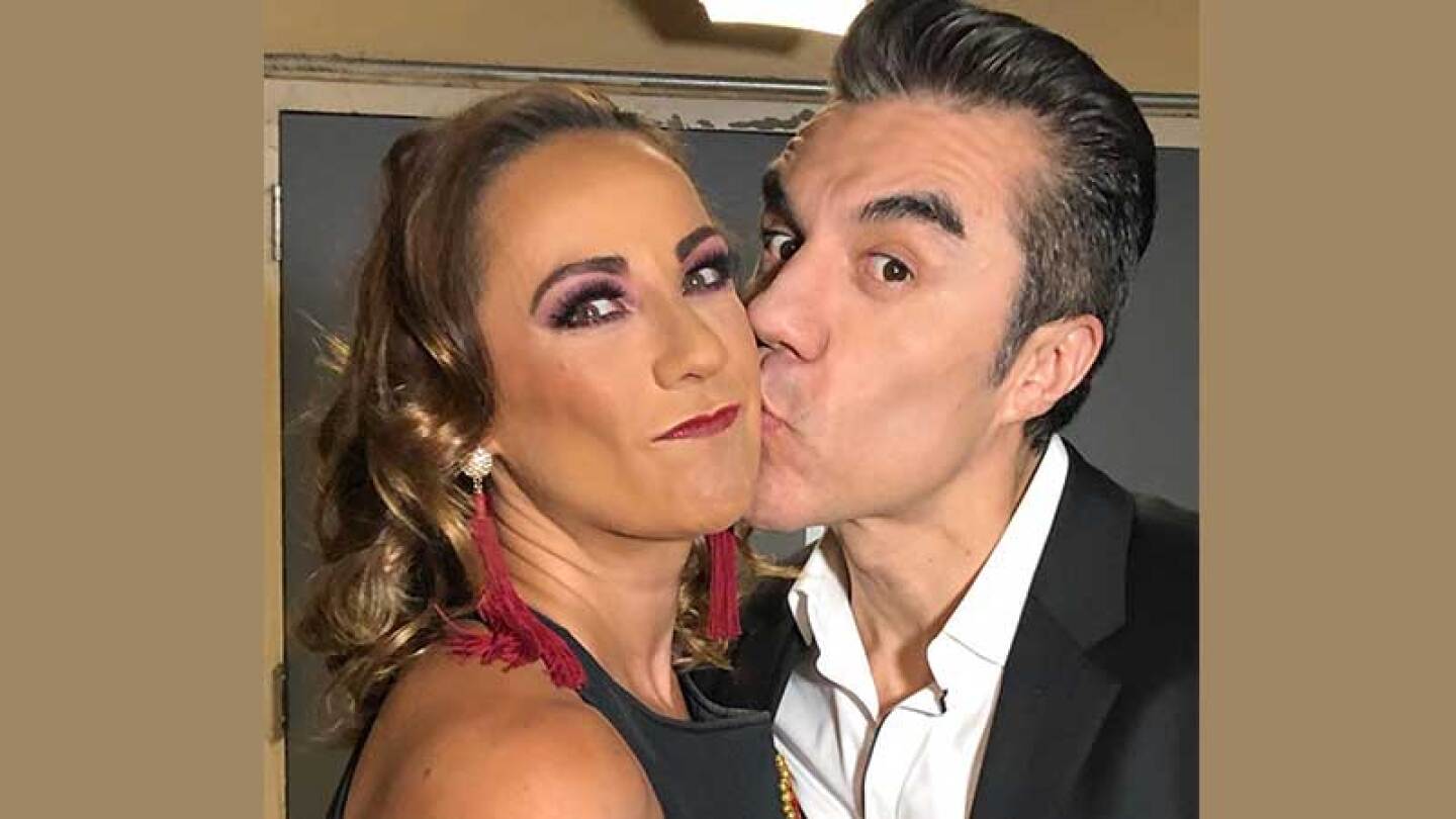 Consuelo Duval y Adrián Uribe han comentado que son mejores amigos.
