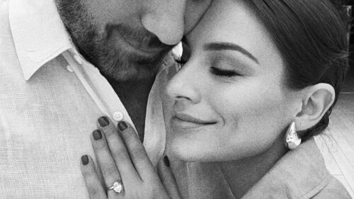 Ana Brenda con Zacarías y su anillo de compromiso