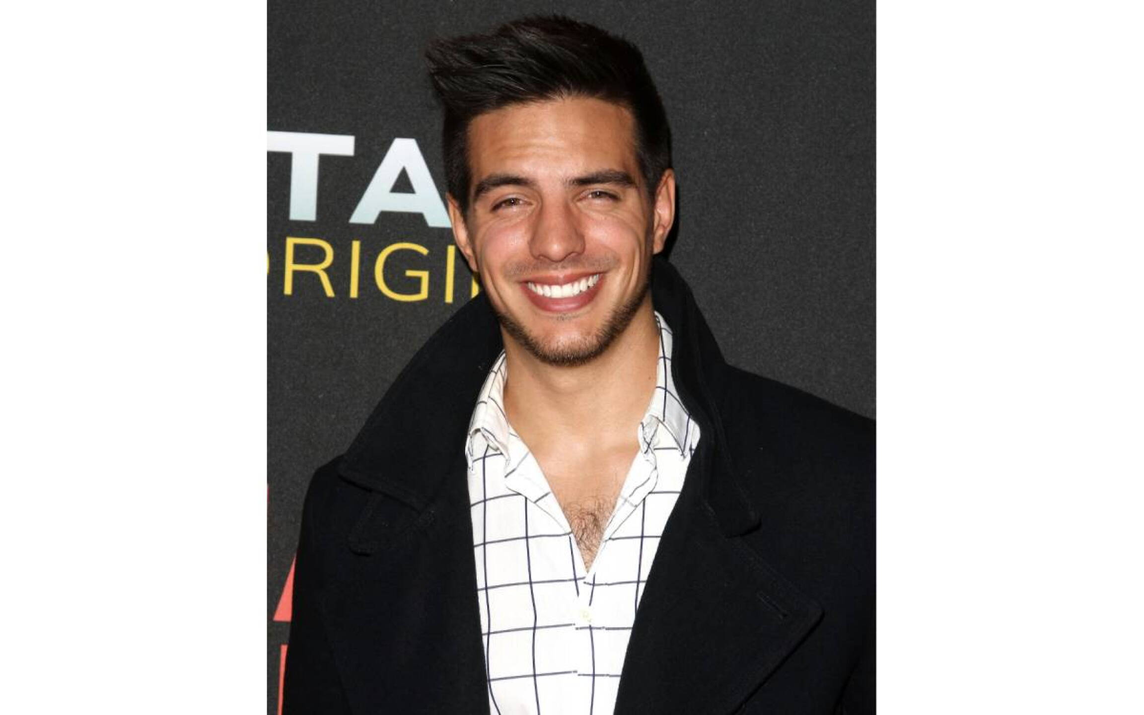 Vadhir Derbez
