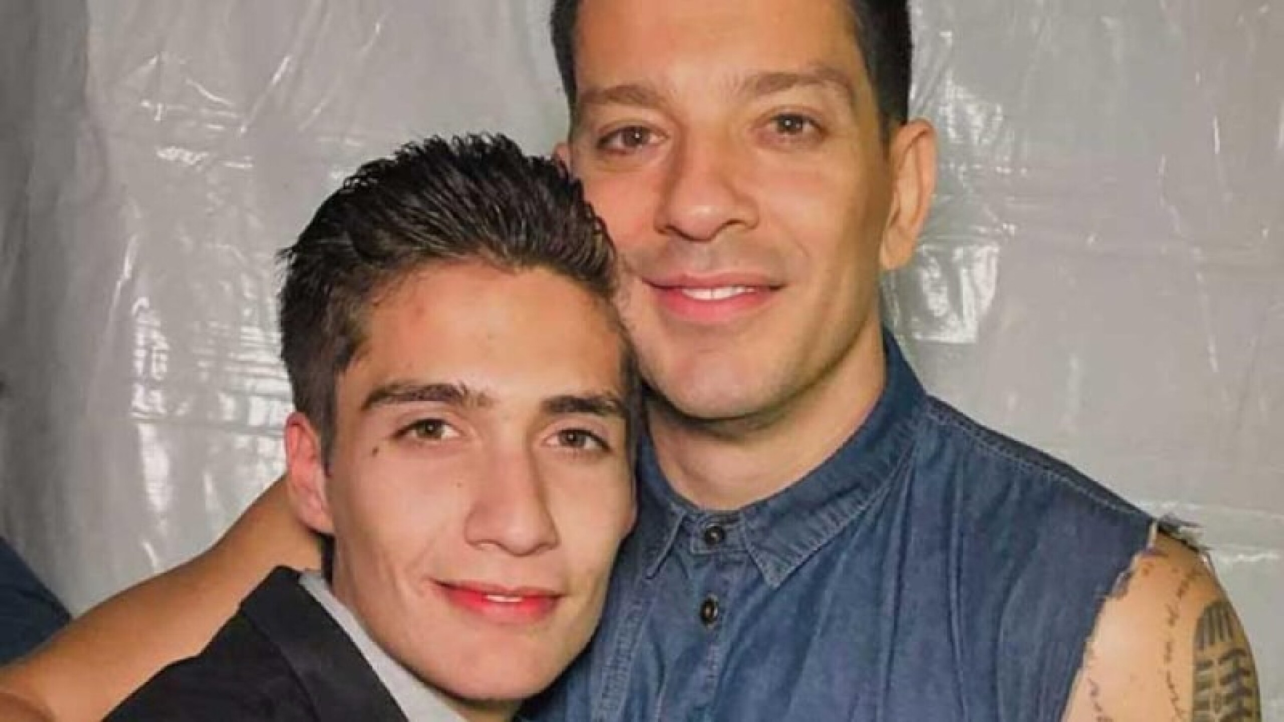 hijo de yahir adicciones mensaje cumpleaños