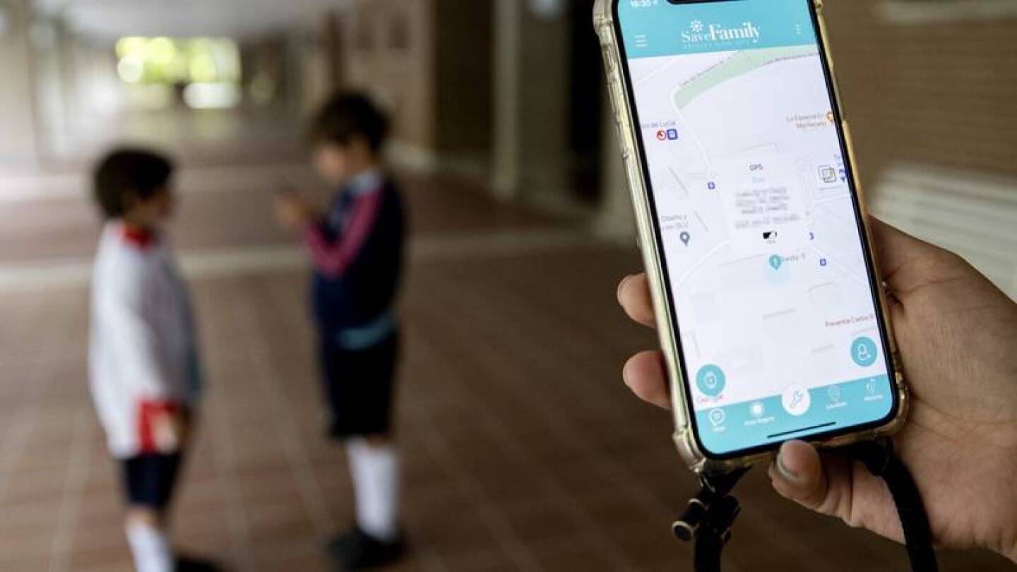 Reloj inteligente gps localizador para niños Save Family - Características