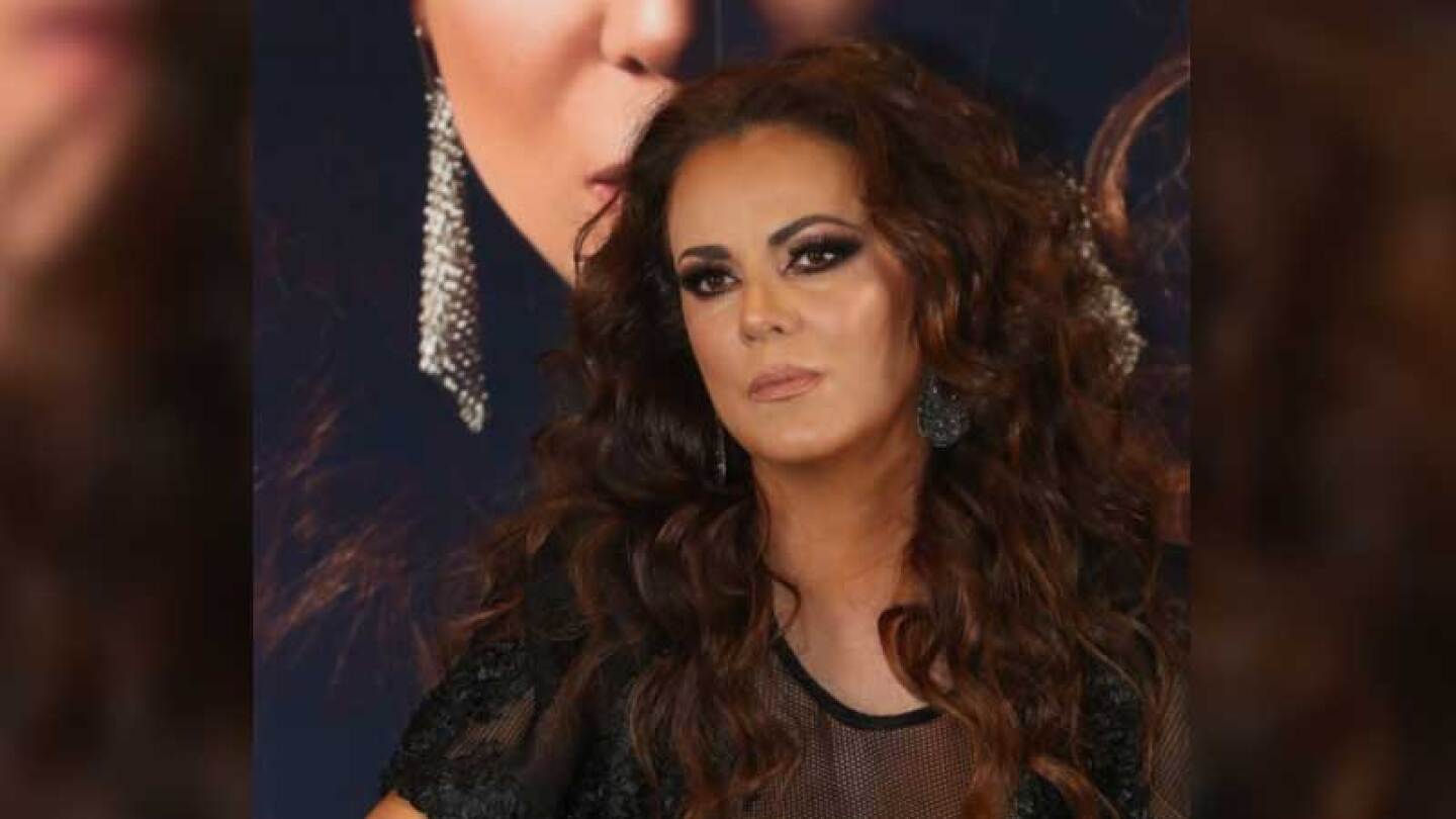 La cantante lució más guapa que nadie.