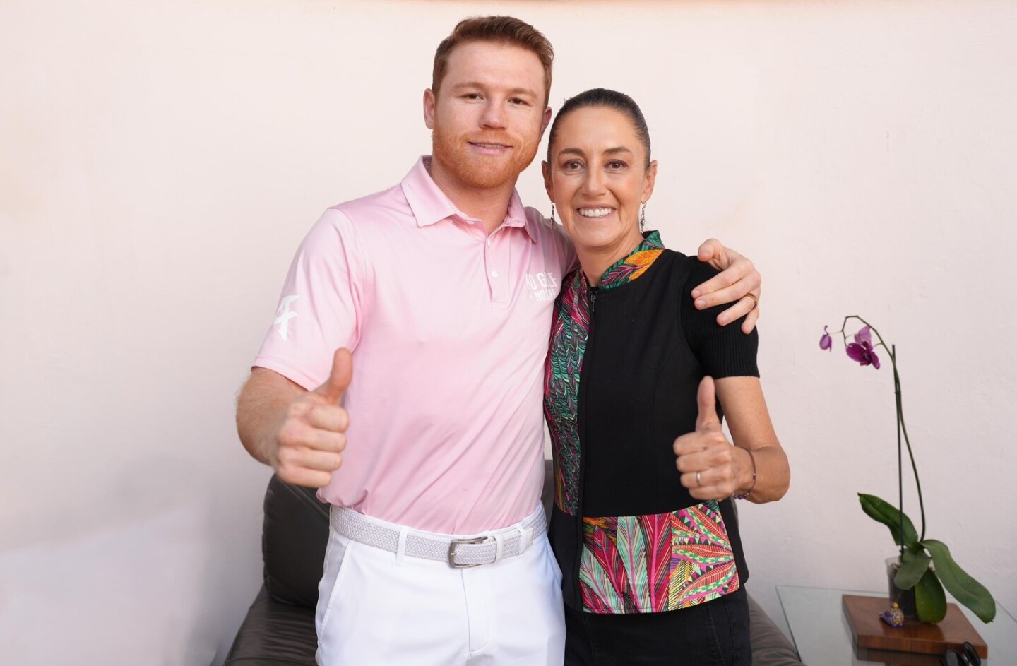 Canelo Alvarez y Claudia Sheinbaum 2 .jpg