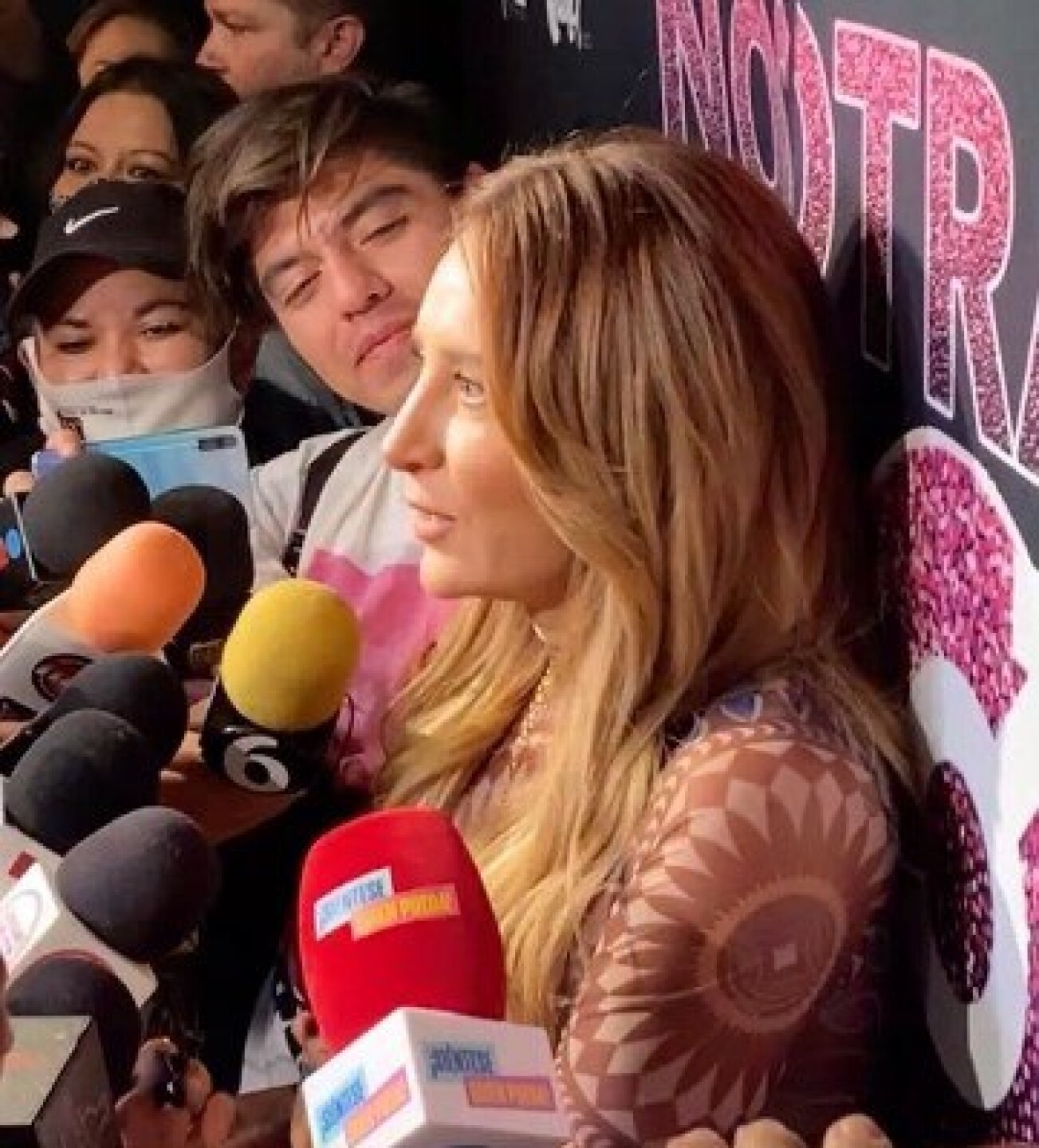 Geraldine Bazán se incomodan ante la prensa al ser cuestionada sobre Alejandro Nones