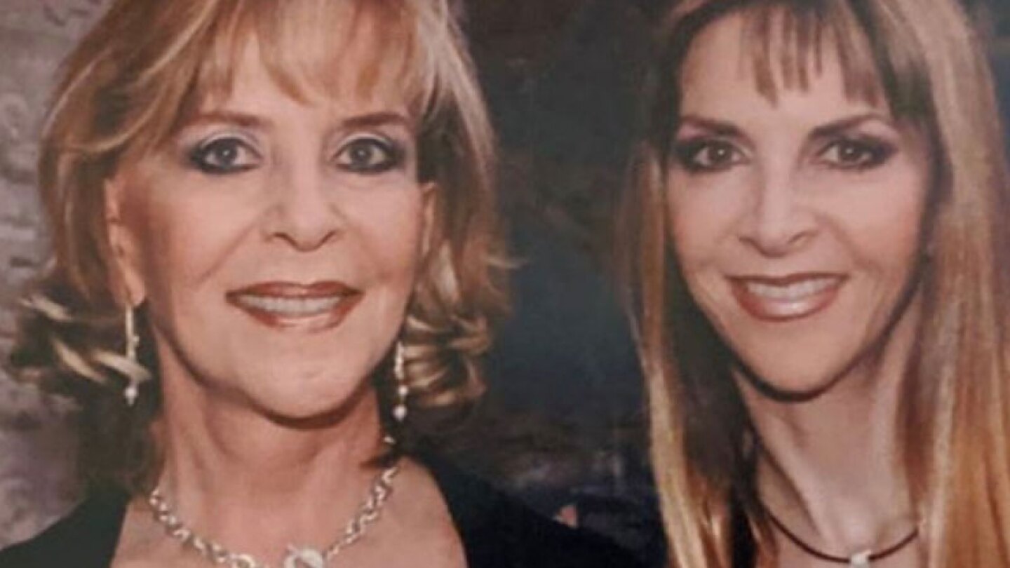 Shanik Berman dedica hermoso mensaje a su madre tras su muerte