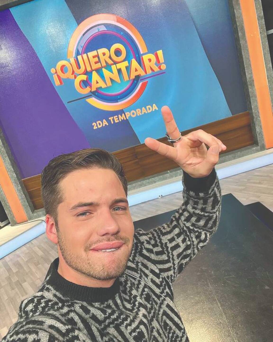 William Valdés rompe en llanto al salir de VLA