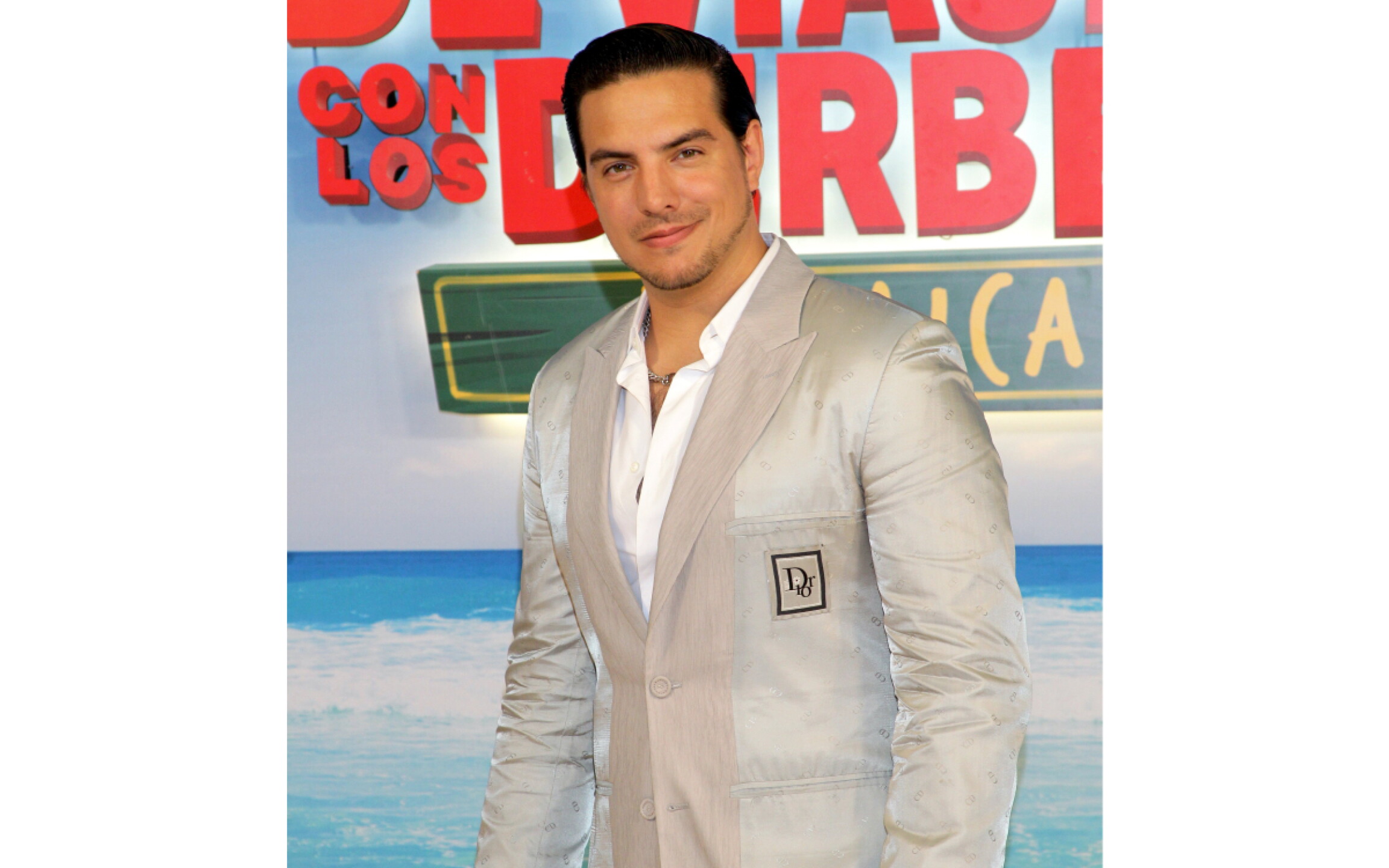 Vadhir Derbez