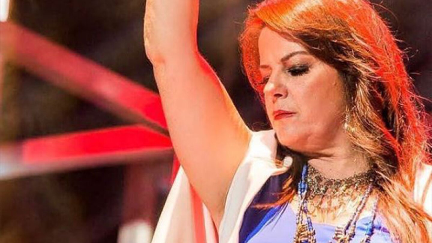 Isabel Lascurain.