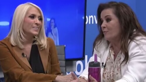 Pandora y Yuri… ¡no usan calzones!