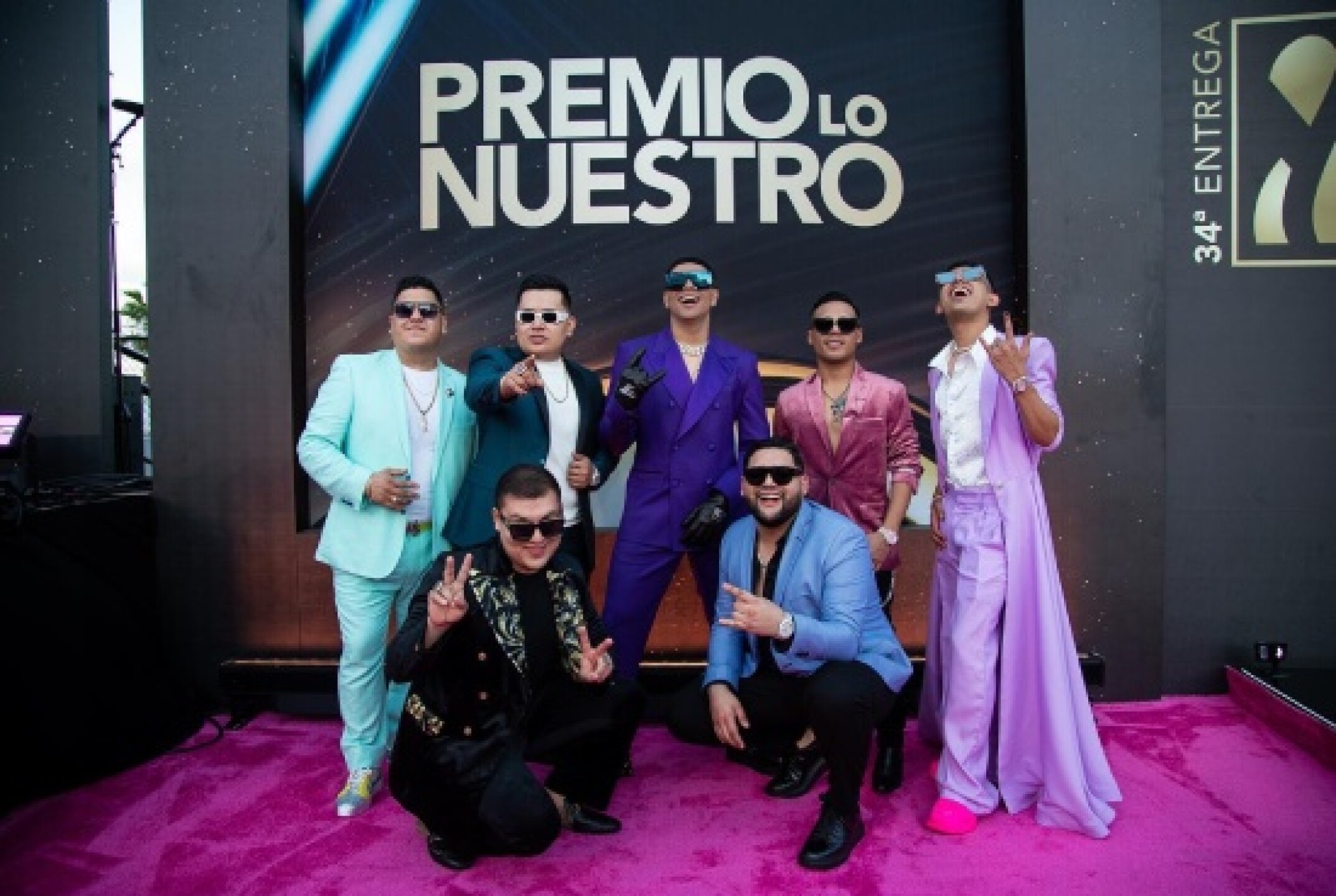Grupo Firme
