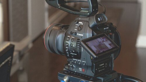 Despiden a empleada de gobierno por grabar videos XXX.