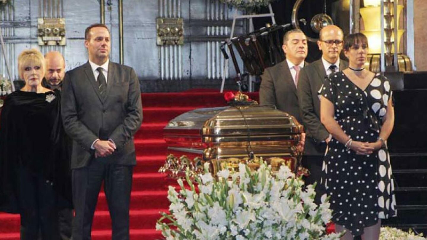 Anel Noreña revela que sus hijos ya cobraron parte de la herencia de José José