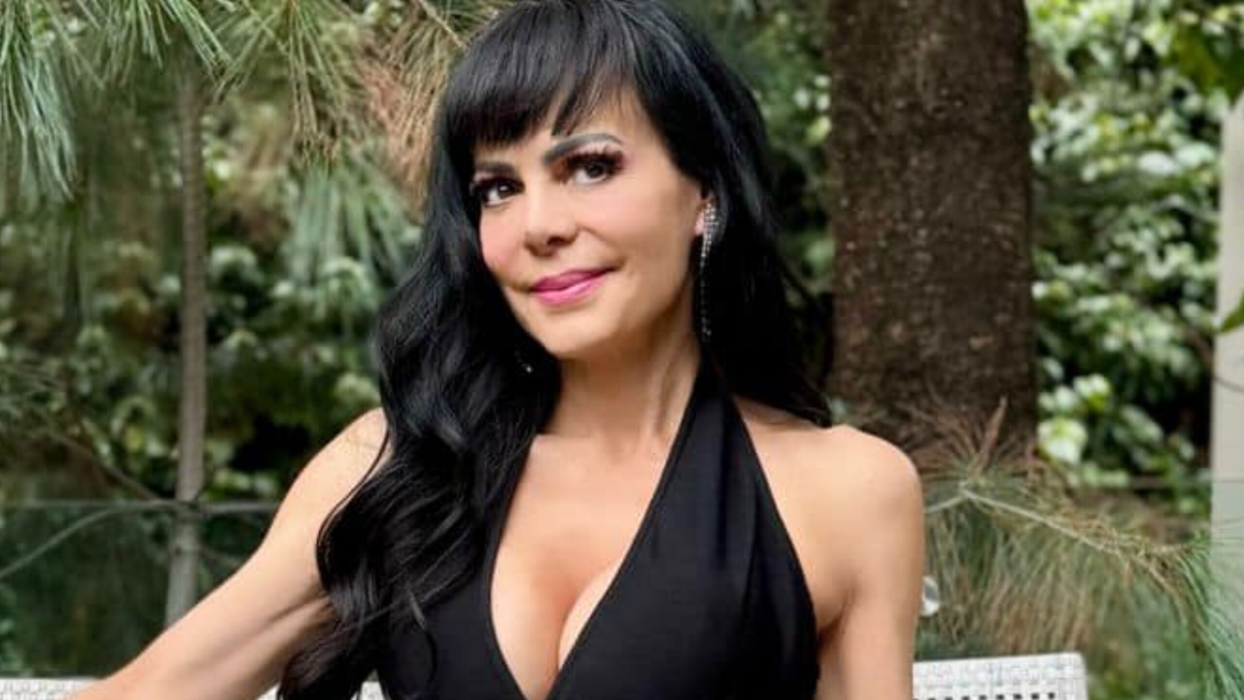 Maribel Guardia se opera de un ojo