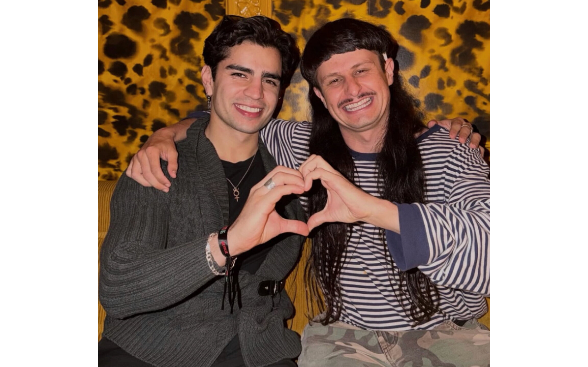 Aarón Mercury y Oliver Tree
