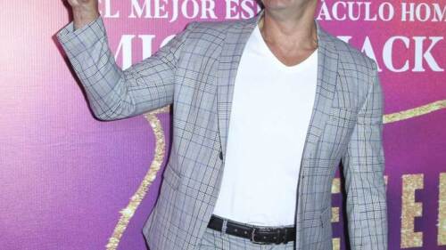 Por medio de sus redes sociales, compartió una de sus sesiones, la cual es un poco dolorosa.