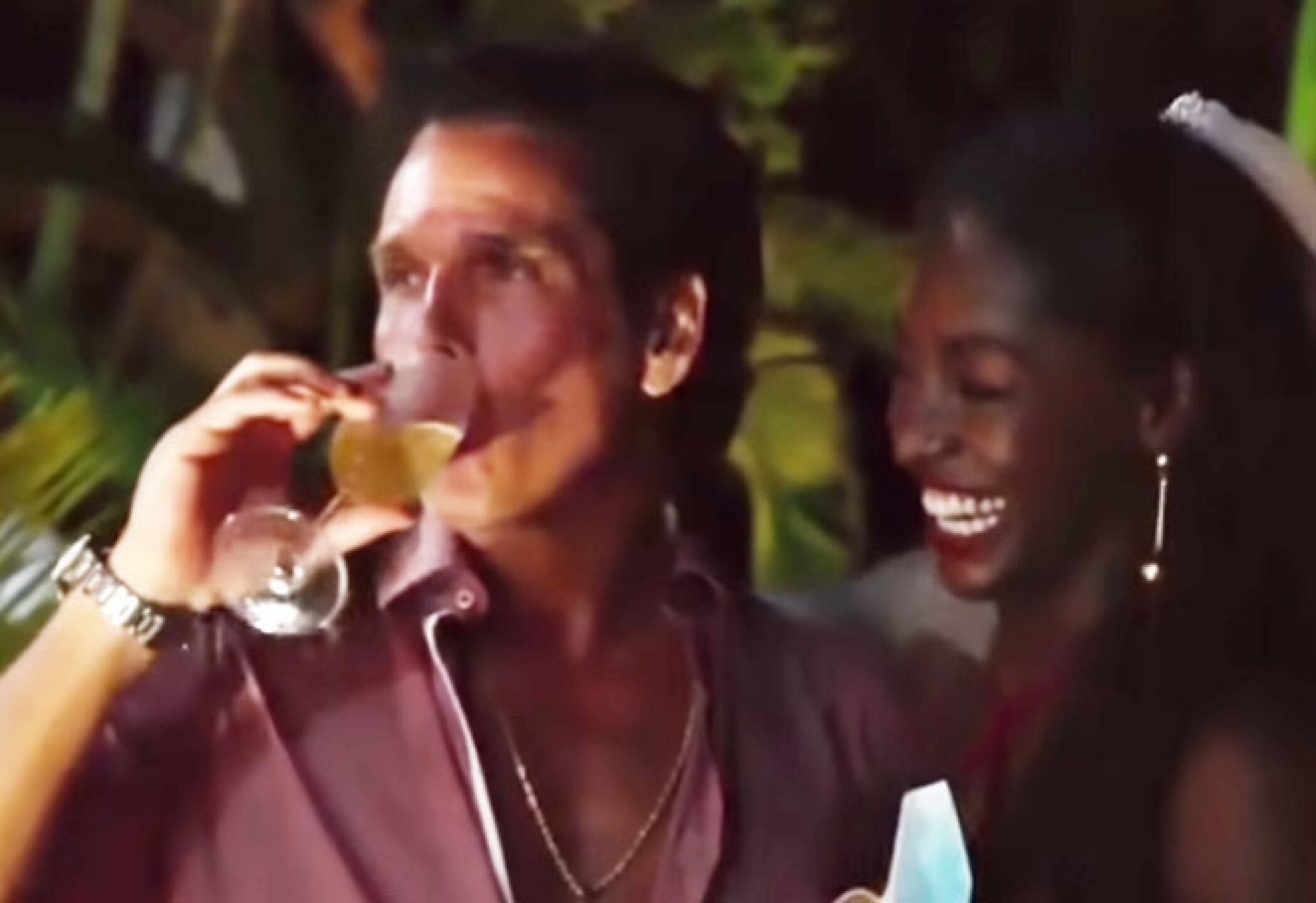 Palazuelos le dice adiós a las fiestas, quiere volver a ser papá pero sin boda