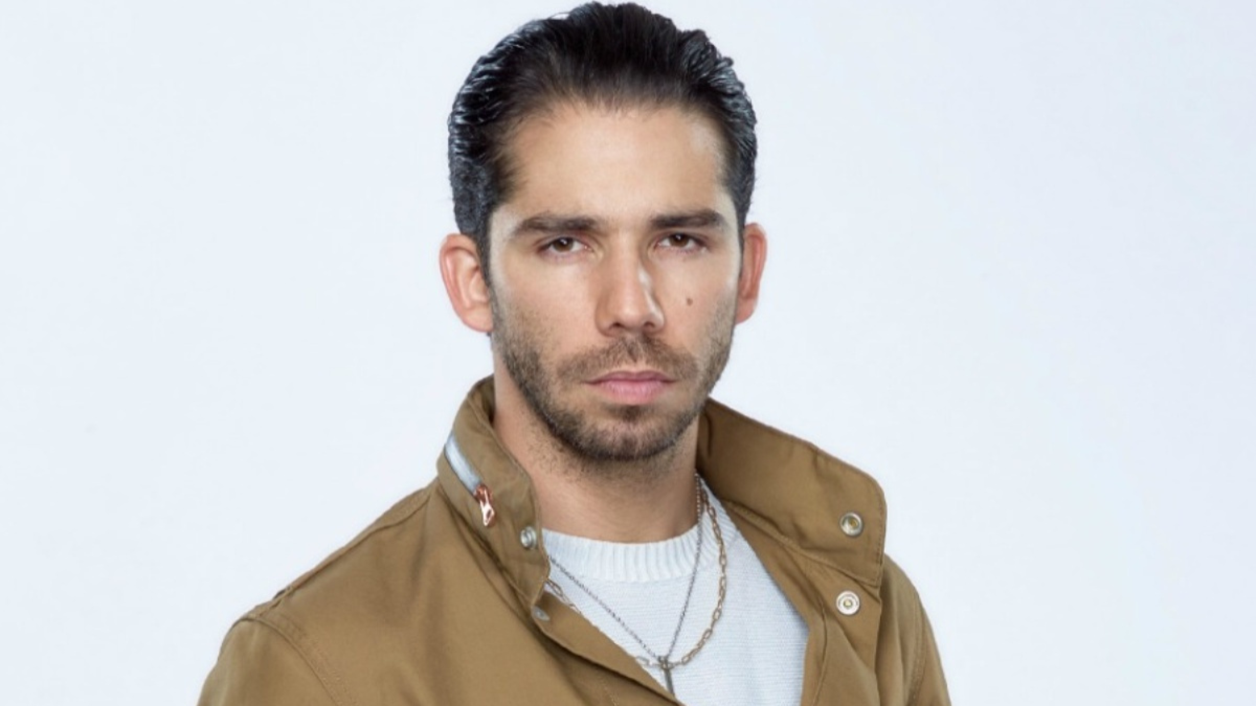 Ruy Senderos ha participado en varas telenovelas, series y películas.