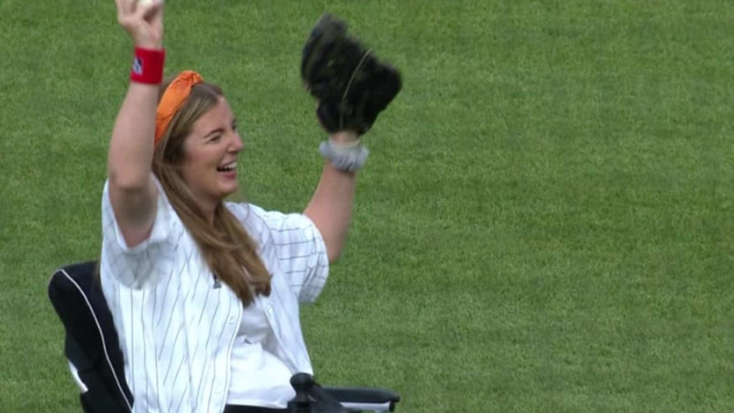 Brooke Eby en partido de béisbol