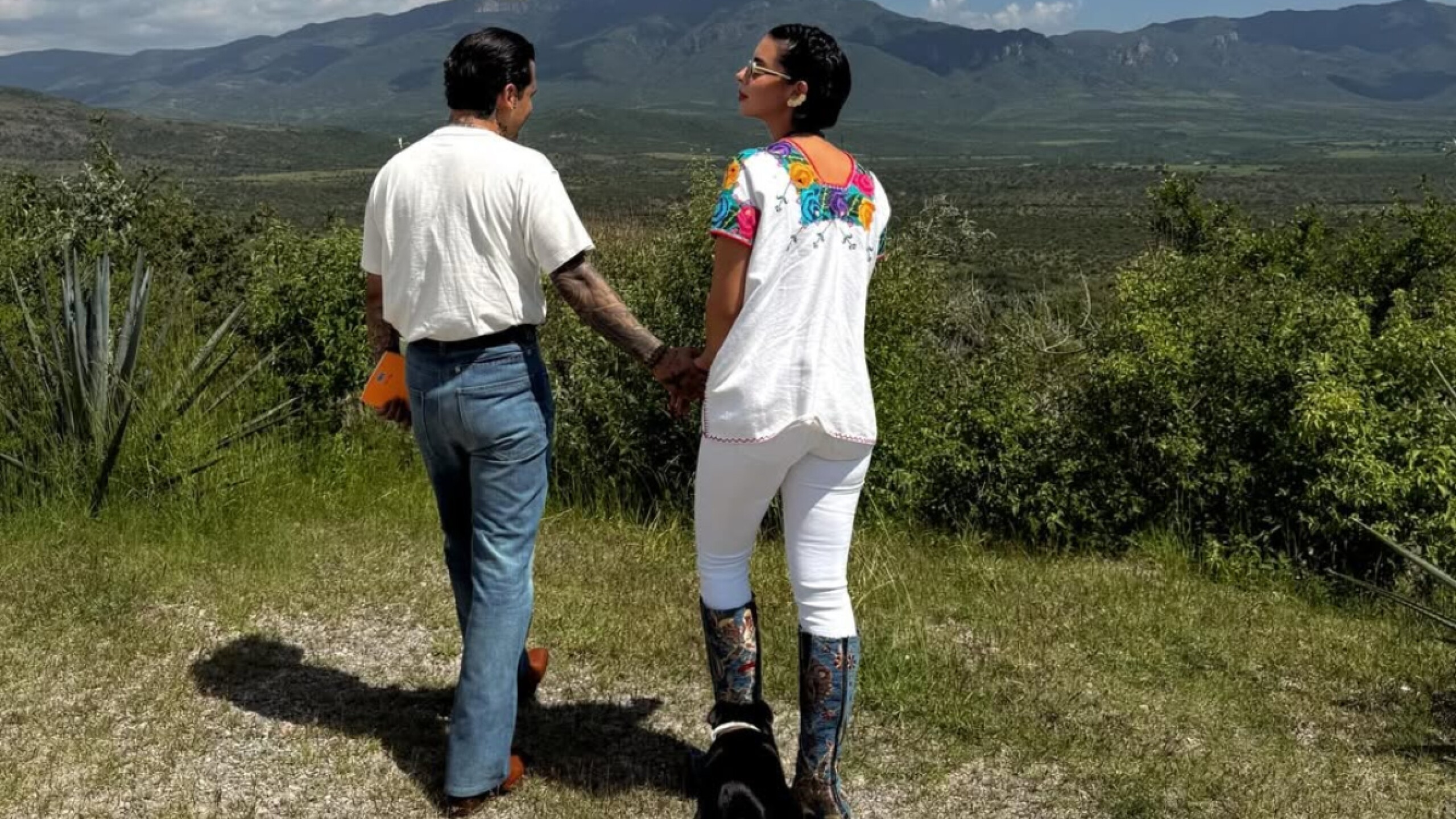 cazzu-nodal-ig (2).jpg