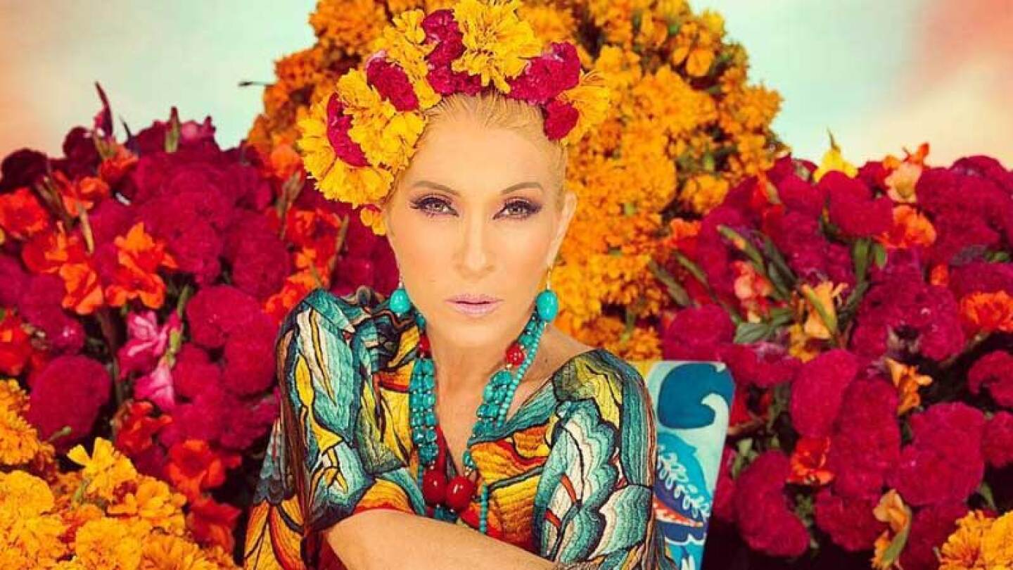 La guapísima cantante está lista para que el mundo sepa pasajes privados de su vida.