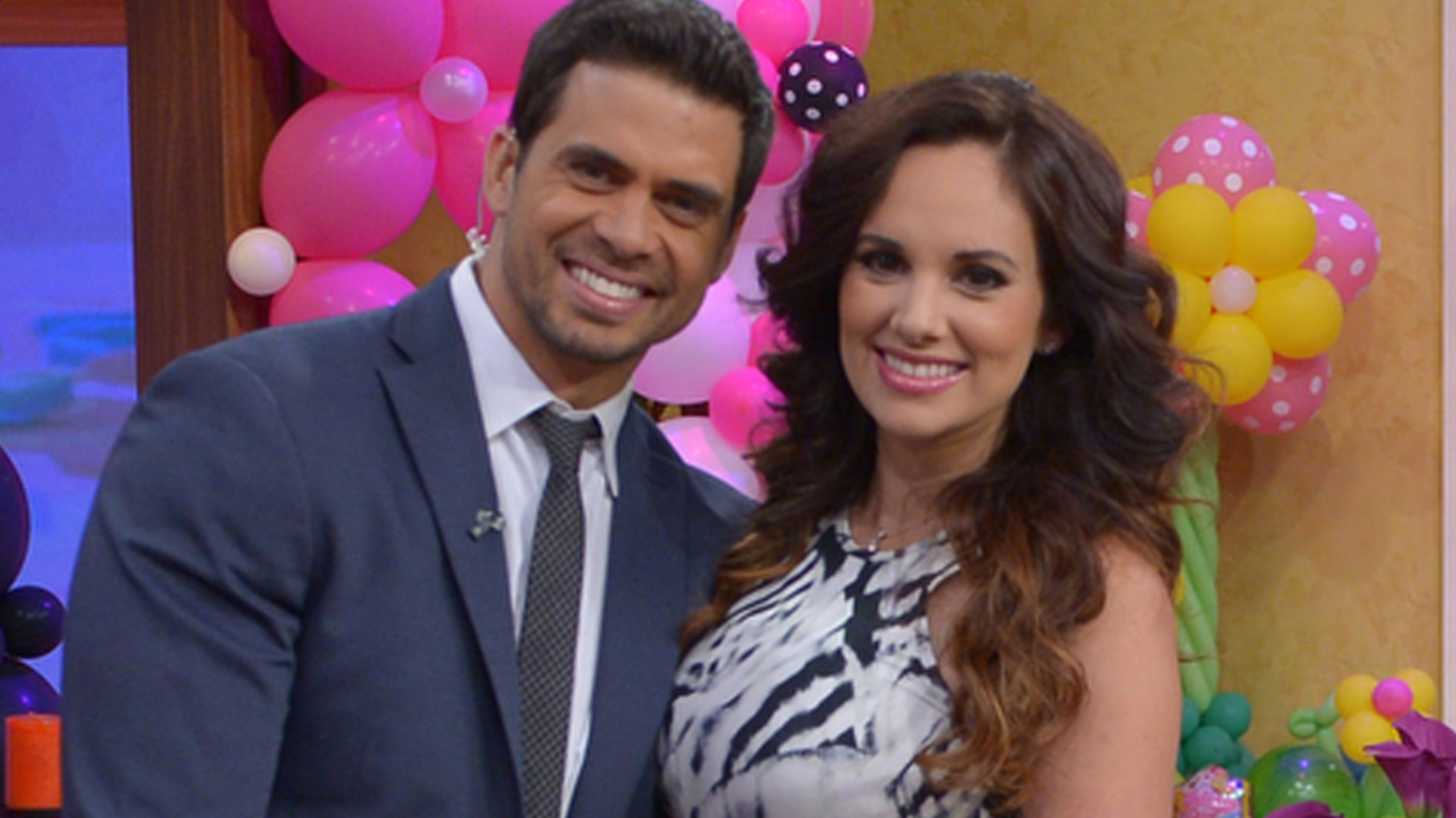 Pedro Moreno confirma divorcio con Bárbara Estévez: “Estamos oficialmente separados”