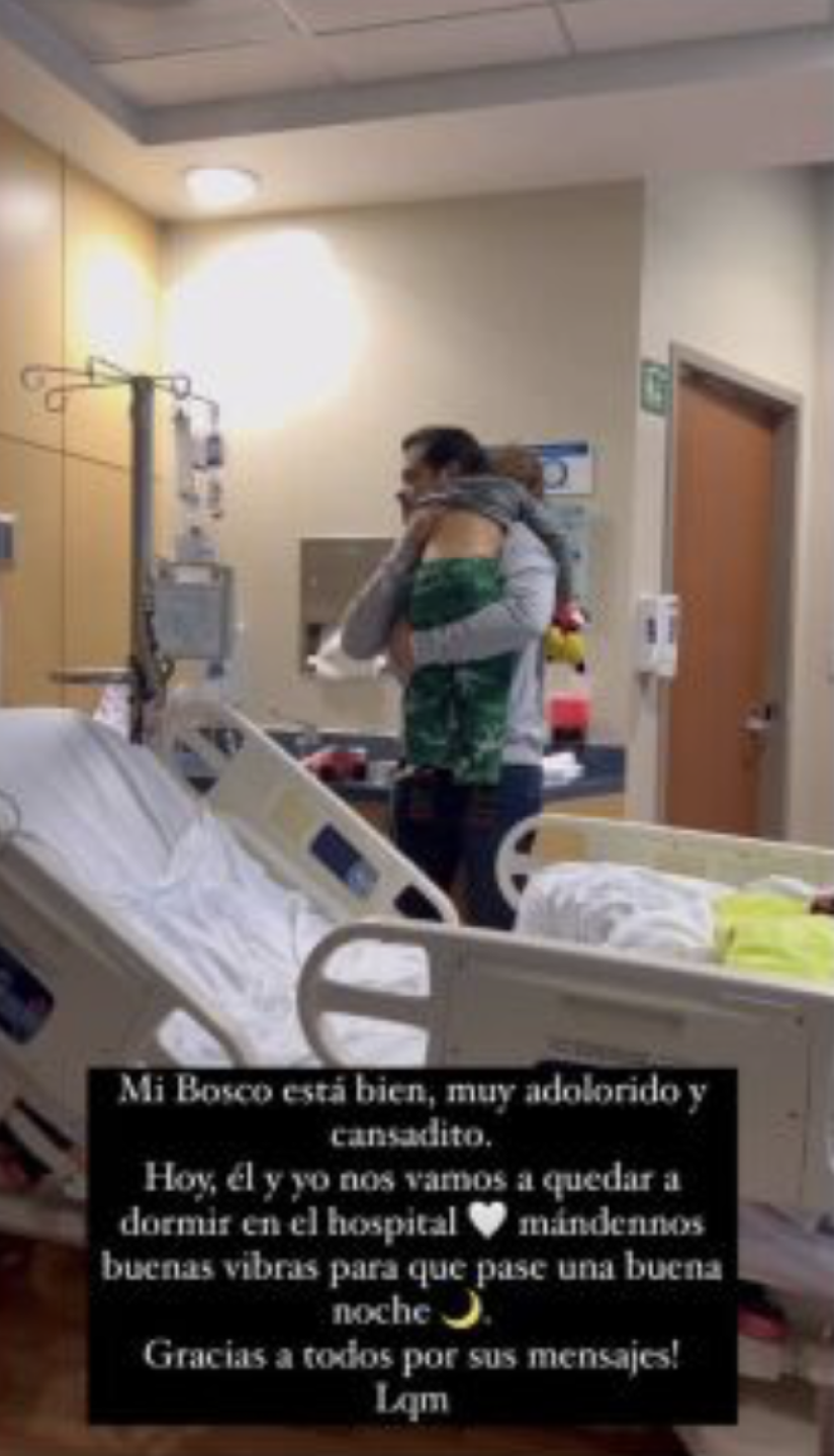 Brandon Peniche con su hijo en el hospital