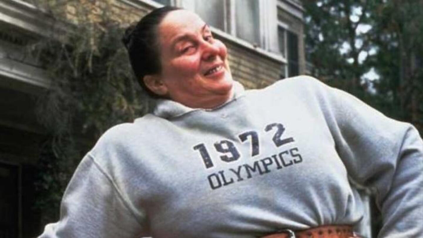 Matilda Directora Así luce la maestra Tronchatoro de Matilda, 25 años después
