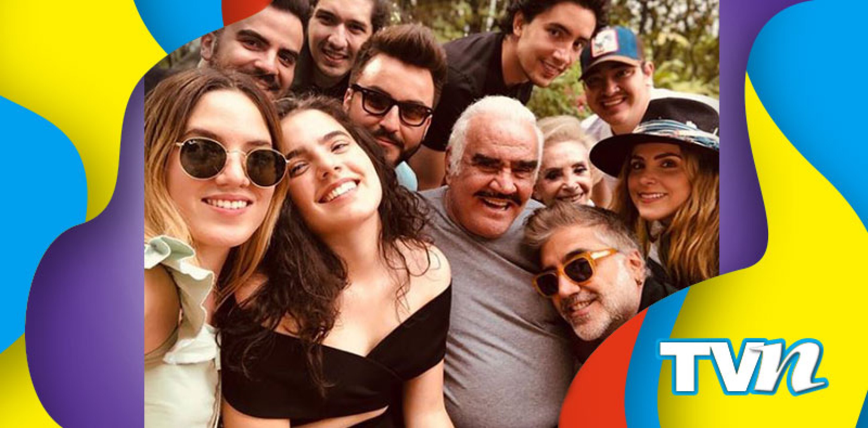 La cantante mezcla mariachi con urbano.