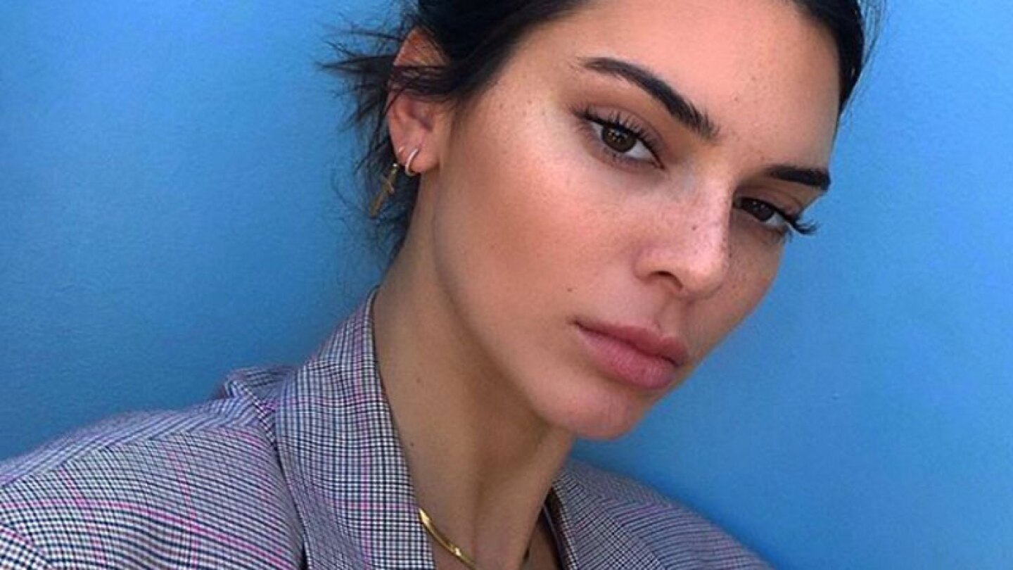 Kendal Jenner desafía la censura de Instagram al posar totalmente desnuda