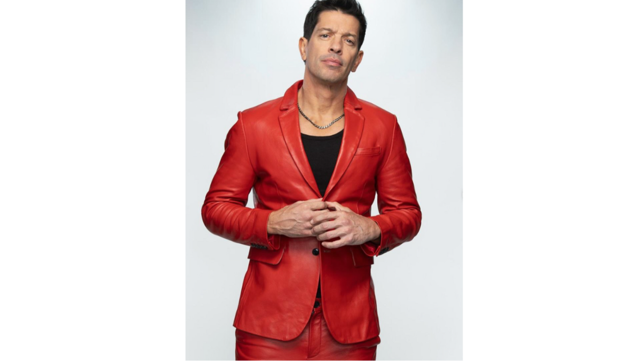 Yahir y María León desatan más rumores de amorío